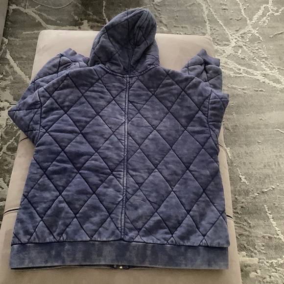 Forever 21 Premium Label Quilted Zip-Up Hoodie size L - NWT - Picture 11 of 17